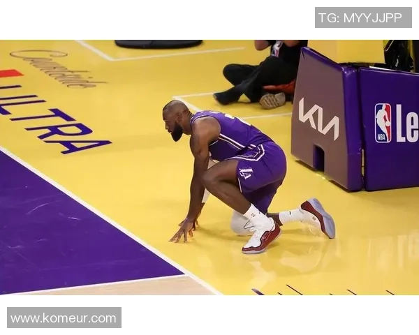 湖人对决猛龙精彩回顾：明星球员表现与比赛亮点分析